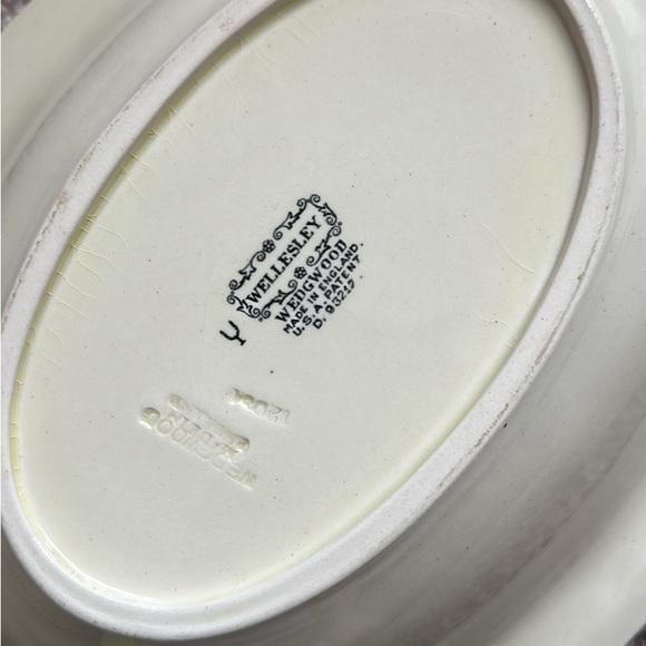 Wedgewood Wellesley set - Picture 2 of 5